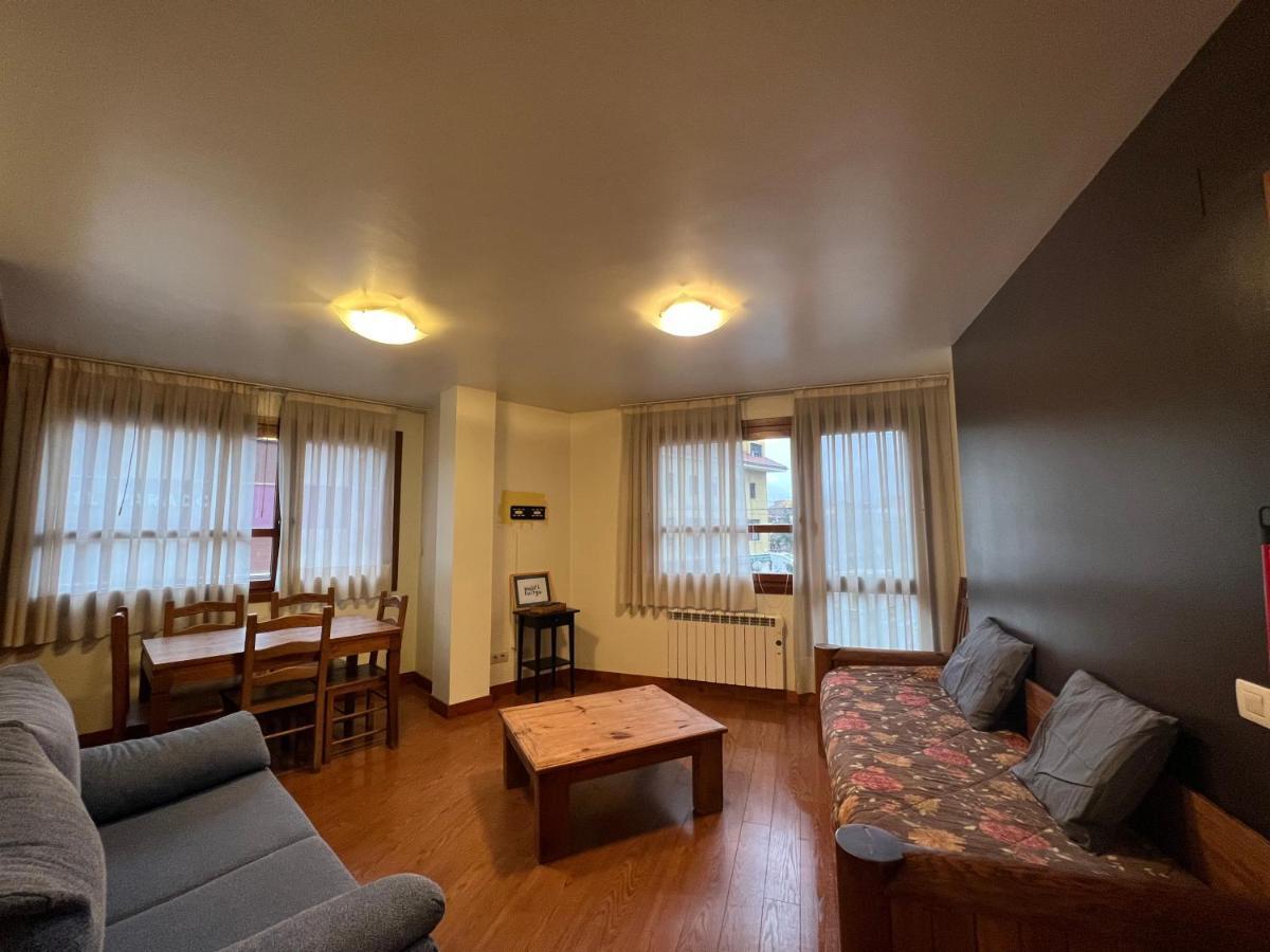 Apartamentos Cuirgu Felechosa Exteriér fotografie