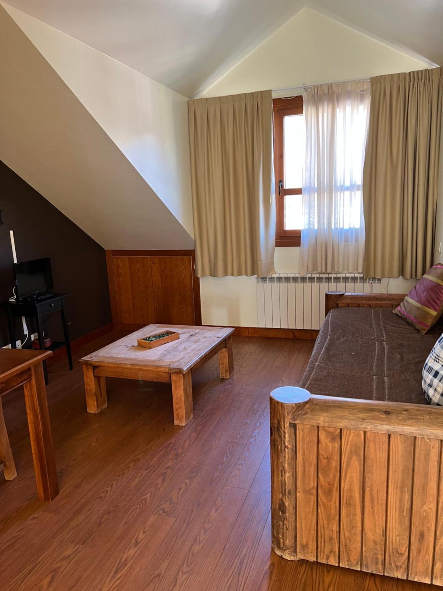 Apartamentos Cuirgu Felechosa Exteriér fotografie